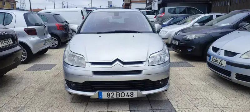 Cinzento prata metalizado Usado 2006 Citroën C4 | € 3.750 (Preço justo) - Imagem 1/1