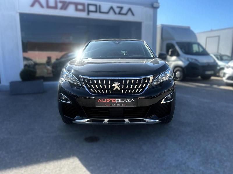 Usado Peugeot 3008 130 HP (95 kW) 2018 Preto SUV