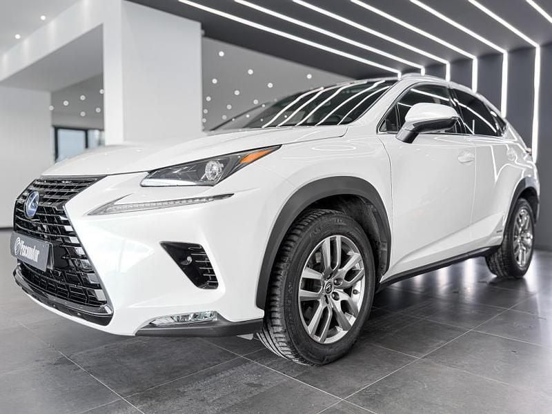 Usado Lexus NX300h 197 HP (144 kW) 2018 Branco SUV