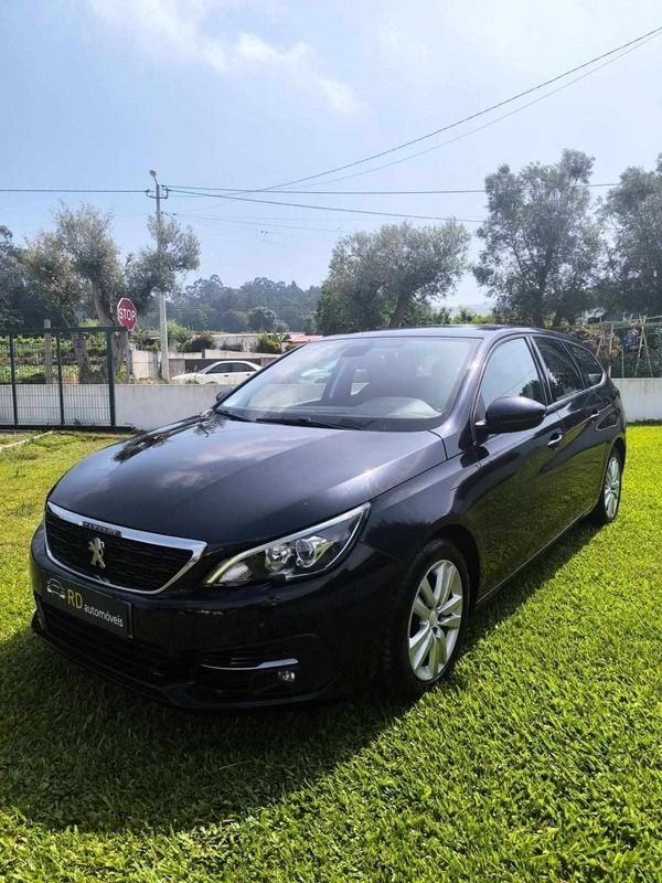 Azul Usado 2019 Peugeot 308 Carrinha | € 13.000 (Caro) - Imagem 1/4