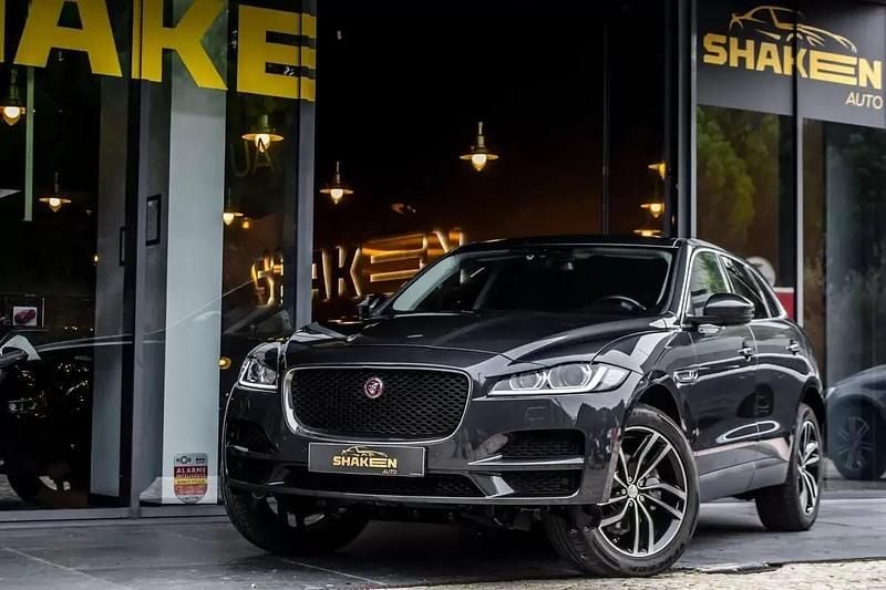 Cinza antracite Usado 2018 Jaguar F-Pace Prestige SUV | € 24.900 (Preço justo) - Imagem 1/4