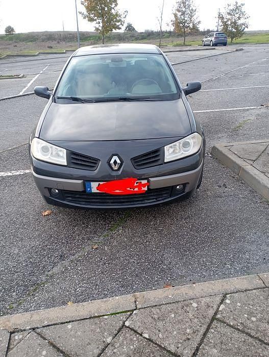 Usado 2007 Renault Mégane II Sedan | € 2.400 (Preço justo) - Imagem 1/4