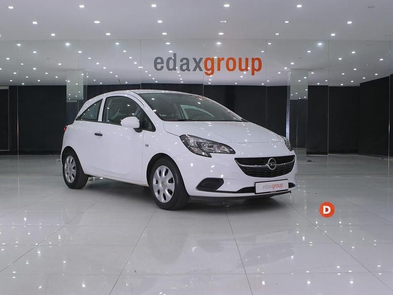 Branco Usado 2018 Opel Corsavan Citadino | € 5.990 (Preço justo) - Imagem 1/4
