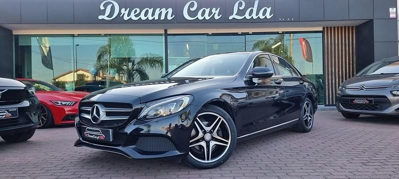 Preto Usado 2016 Mercedes C220 Avantgarde Sedan | € 23.500 - Imagem 1/4