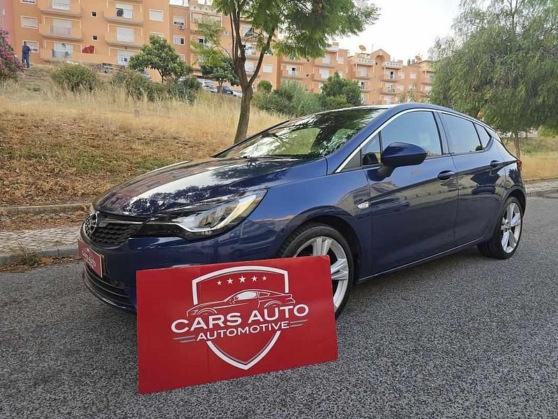 Azul Usado 2020 Opel Astra Ultimate | € 12.899 (Bom preço) - Imagem 1/4