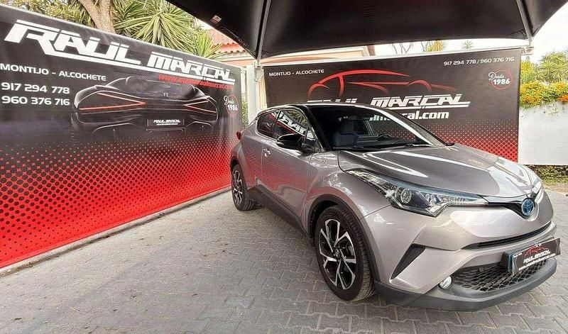Cinza Usado 2017 Toyota C-HR SUV | € 20.990 - Imagem 1/4
