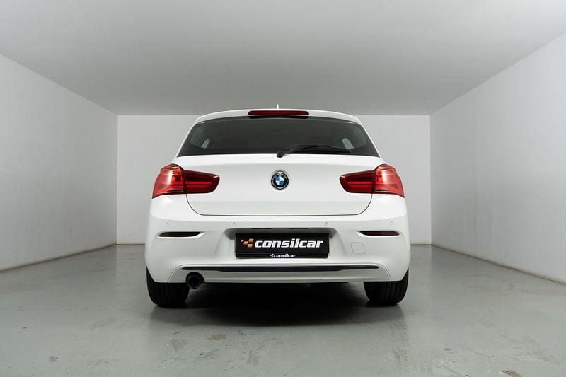 Usado BMW 116 Sport Line 116 HP (85 kW) 2017 Branco Citadino