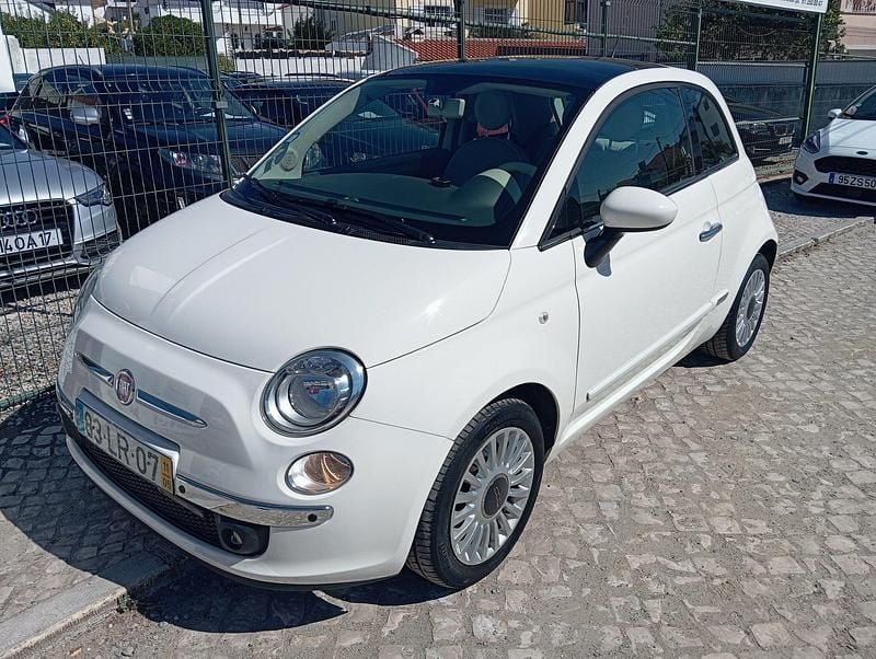 Branco Usado 2011 Fiat 500 Lounge Citadino | € 9.900 (Preço justo) - Imagem 1/4