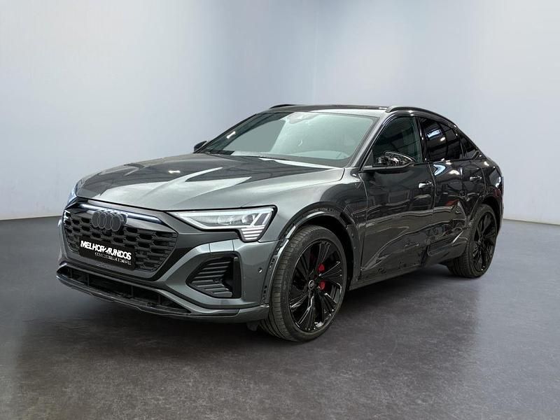 Cinza Usado 2024 Audi Q8 e-tron S-Line SUV | € 76.900 - Imagem 1/4