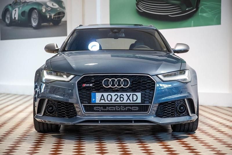 Usado Audi A6 Performance 605 HP (444 kW) 2018 Azul Carrinha