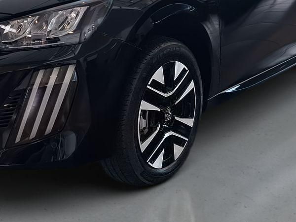 Usado Peugeot e-208 Allure 100 kW (136 HP) 2025 Preto Citadino