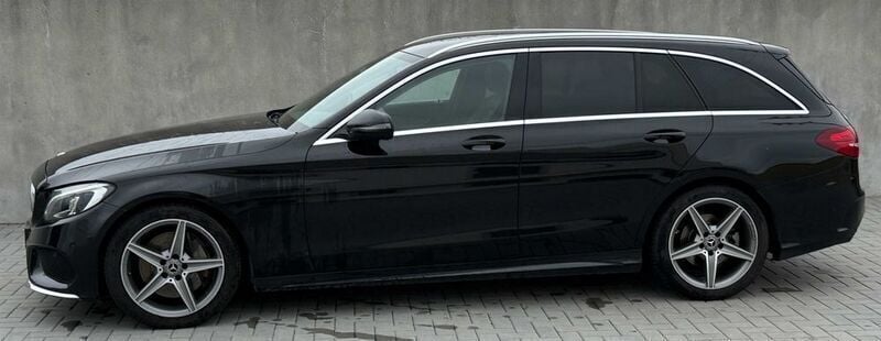 Usado 2017 Mercedes C250 AMG Sedan | € 25.000 (Preço justo) - Imagem 1/4