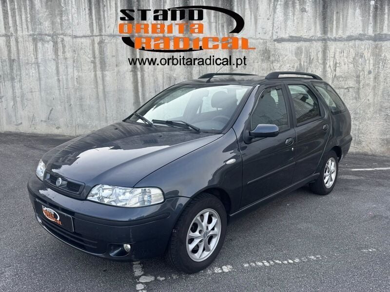 Cinza Usado 2003 Fiat Palio Weekend Carrinha | € 1.950 - Imagem 1/4