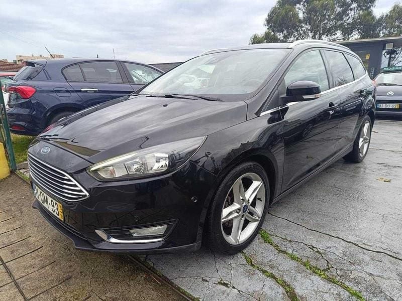 Preto Usado 2015 Ford Focus Titanium Carrinha | € 10.690 (Preço justo) - Imagem 1/4