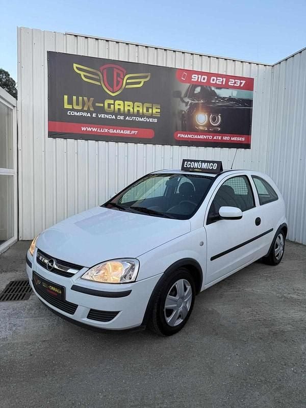 Branco Usado 2006 Opel Corsa | € 3.250 (Bom preço) - Imagem 1/4