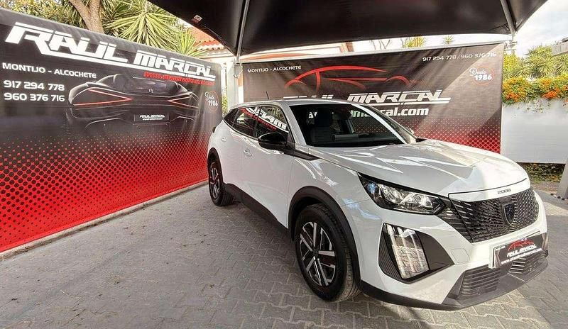 Branco Usado 2024 Peugeot 2008 Active SUV | € 20.990 (Preço justo) - Imagem 1/4
