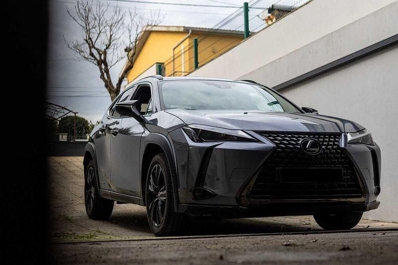 Usado 2001 Lexus UX 250h SUV | € 26.790 - Imagem 1/4