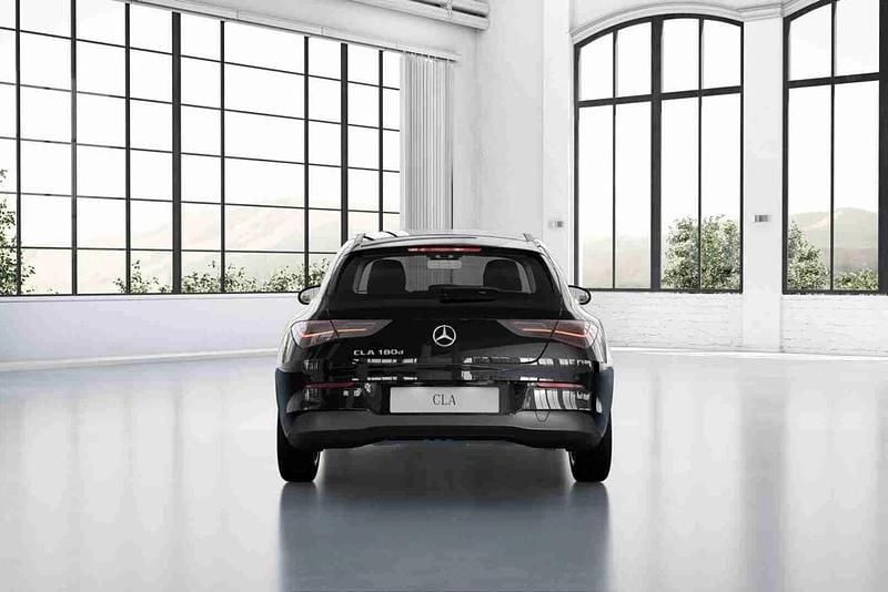 Novo Mercedes CLA180 116 HP (85 kW) 2025 Preto Sedan