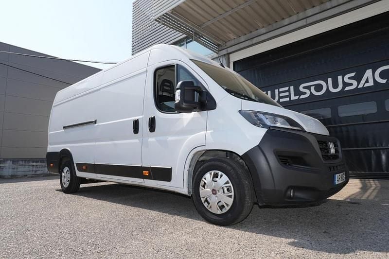 Branco Usado 2022 Fiat Ducato Van | € 25.000 (Bom preço) - Imagem 1/4