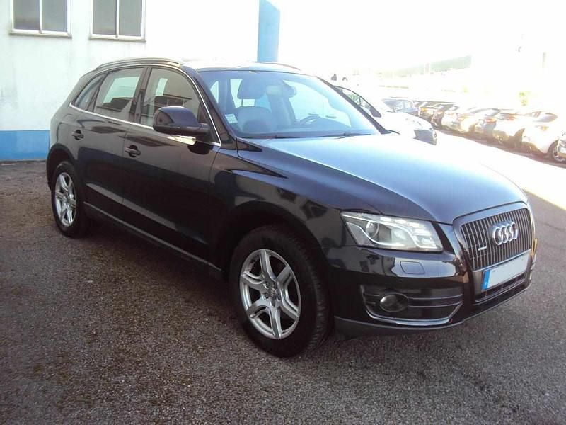 Usado Audi Q5 170 HP (125 kW) 2011 Preto SUV