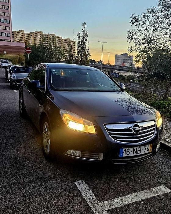 Usado 2012 Opel Insignia Sedan | € 5.000 - Imagem 1/4