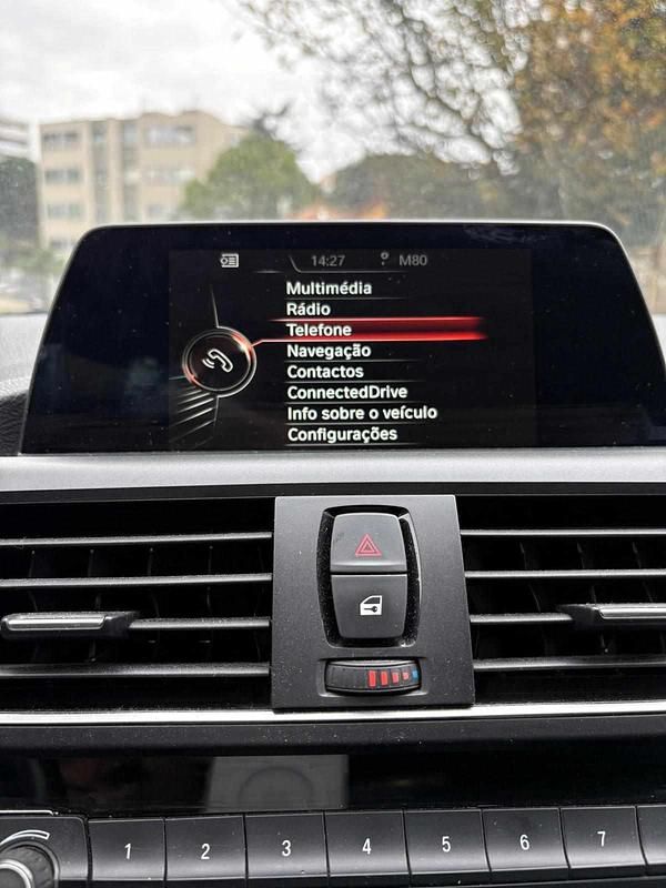 Usado BMW 116 116 HP (85 kW) 2015 Cinzento Citadino