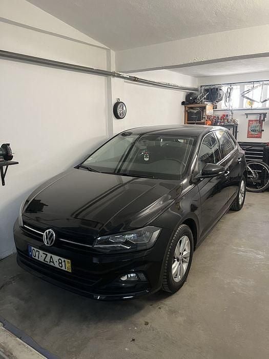 Usado 2019 VW Polo Sedan | € 13.500 (Preço elevado) - Imagem 1/4