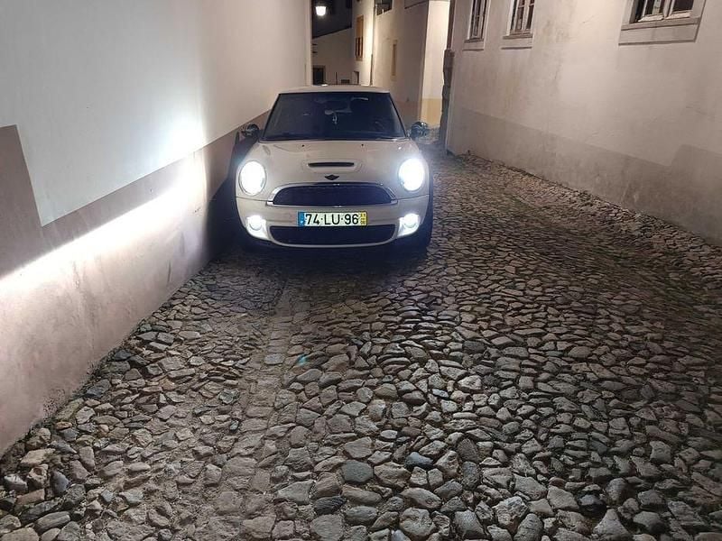 Usado 2011 Mini Cooper SD Citadino | € 7.500 - Imagem 1/4
