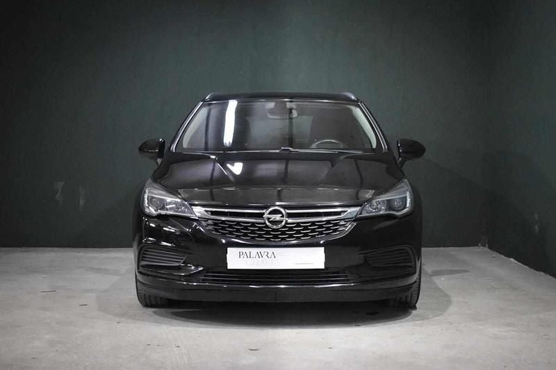 Usado Opel Astra 110 HP (80 kW) 2019 Preto Carrinha