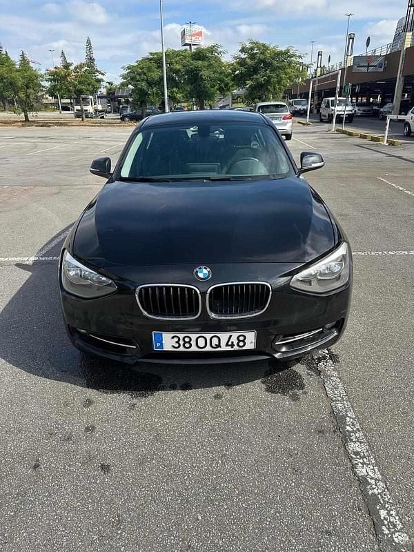 Preto Usado 2014 BMW 116 Citadino | € 10.500 (Bom preço) - Imagem 1/4