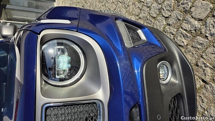 Usado Jeep Renegade Limited 120 HP (88 kW) 2020 Azul SUV