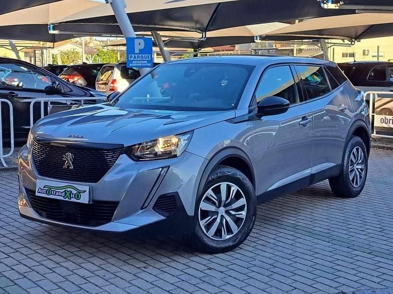 Cinza prata Usado 2023 Peugeot 2008 Active SUV | € 19.990 (Preço justo) - Imagem 1/4