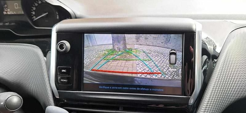 Usado Peugeot 208 82 HP (60 kW) 2017 Preto Citadino