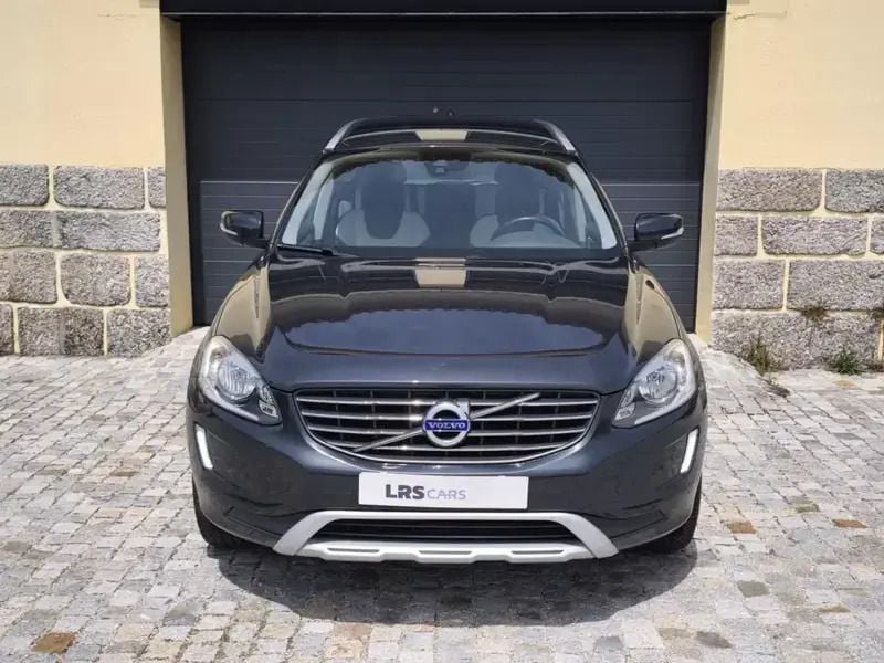 Cinza escuro Usado 2015 Volvo XC60 Momentum SUV | € 21.490 (Preço elevado) - Imagem 1/4