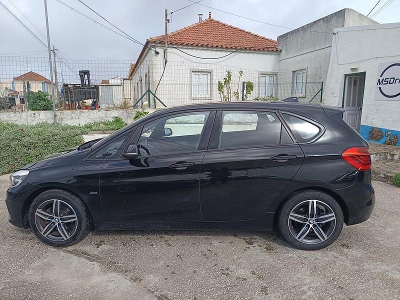 Usado BMW 218 Sport Line 136 HP (100 kW) 2014 Preto Coupé