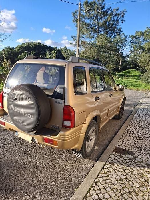 Usado Suzuki Grand Vitara 2001 Sedan