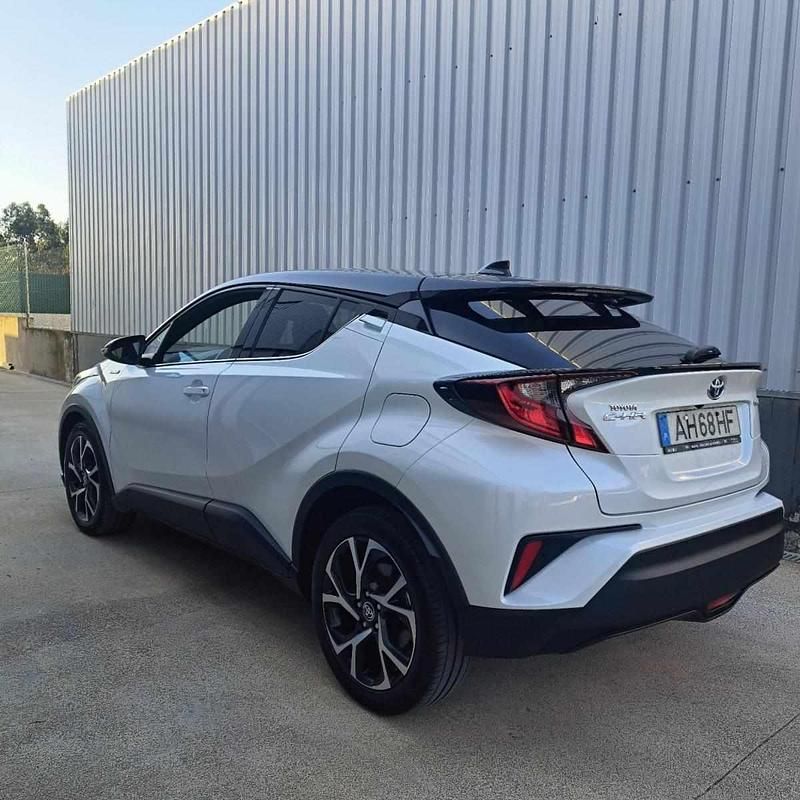 Usado Toyota C-HR 122 HP (89 kW) 2021 Branco SUV