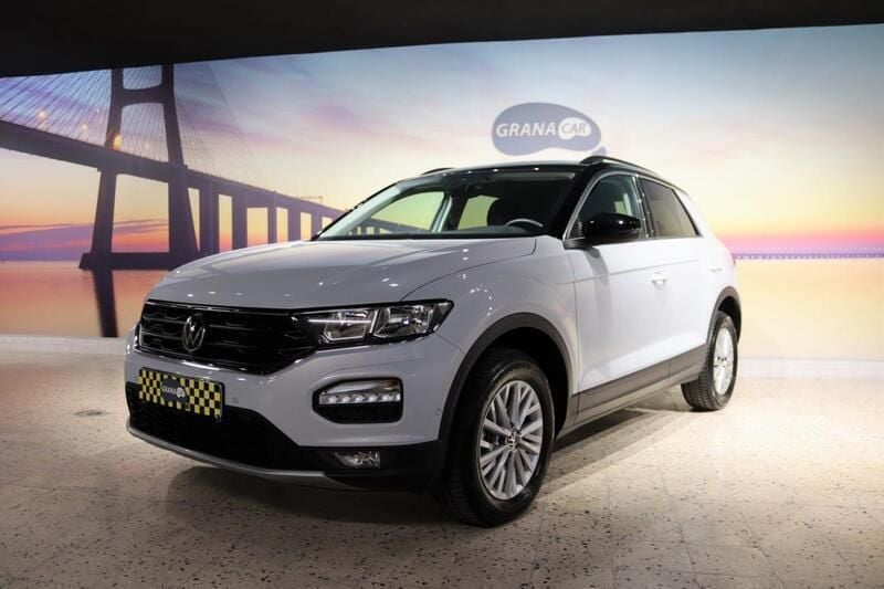 Branco Usado 2020 VW T-Roc Style SUV | € 19.450 (Preço justo) - Imagem 1/4