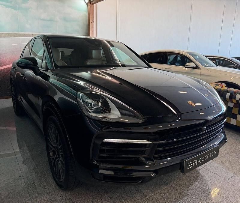 Usado Porsche Cayenne 462 HP (339 kW) 2021 Preto SUV