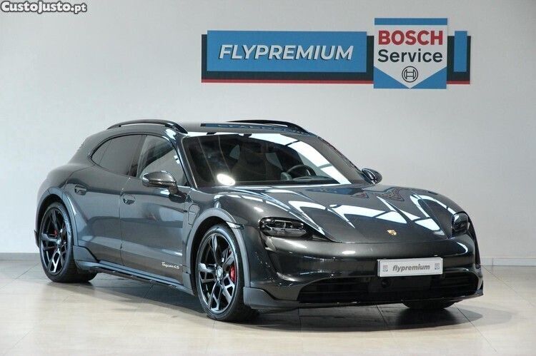 Cinza Usado 2022 Porsche Taycan Cross Turismo Sedan | € 86.990 (Preço elevado) - Imagem 1/1