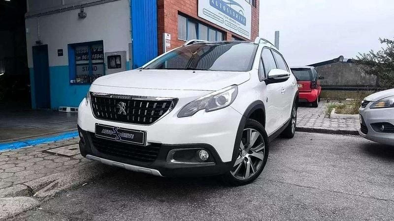 Branco Usado 2017 Peugeot 2008 Crossway SUV | € 11.500 (Bom preço) - Imagem 1/4
