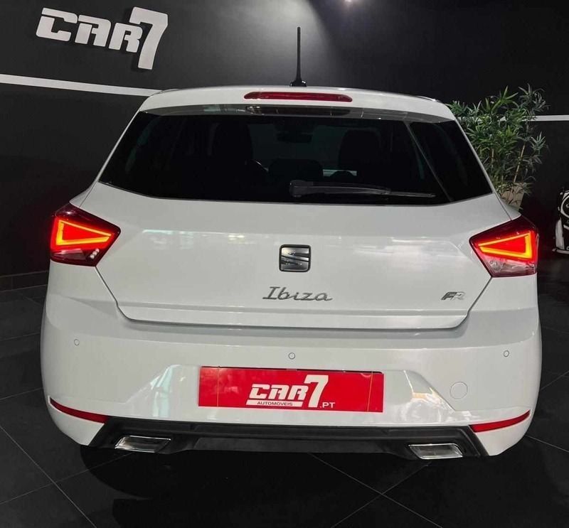 Usado Seat Ibiza FR 110 HP (80 kW) 2021 Branco Citadino