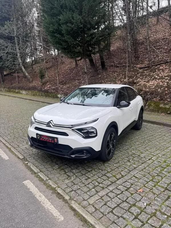 Usado Citroën C4 130 HP (95 kW) 2023 Branco SUV