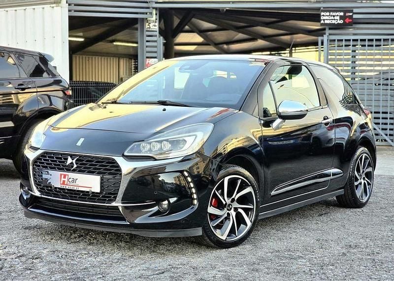 Usado 2016 Citroën DS3 Sport Chic | € 12.999 - Imagem 1/4