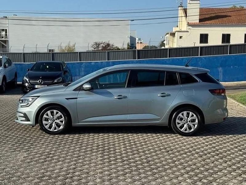 Usado Renault Mégane GrandTour 92 HP (67 kW) 2021 Cinza Carrinha