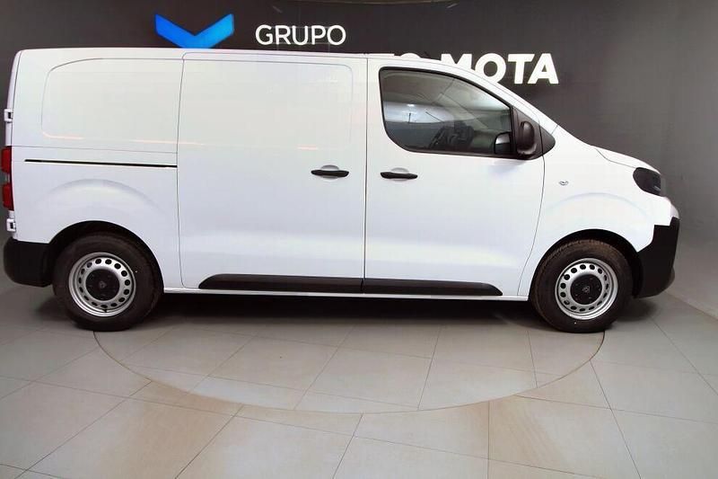 Usado Peugeot Expert 120 HP (88 kW) 2024 Branco Van