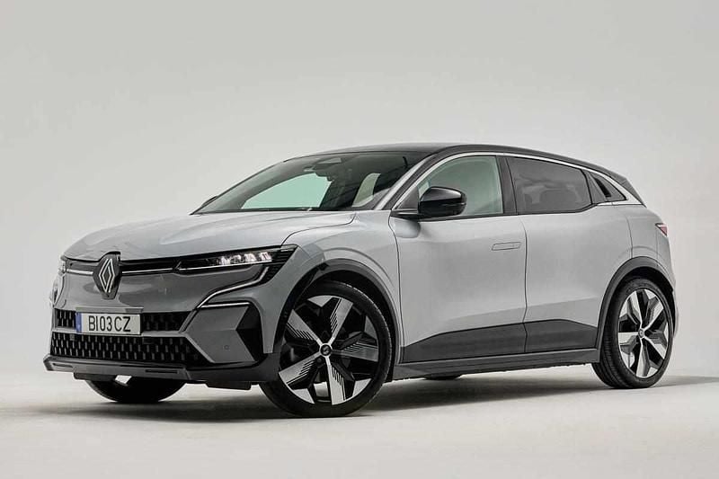 Cinzento Usado 2024 Renault Mégane | € 30.900 (Preço elevado) - Imagem 1/4