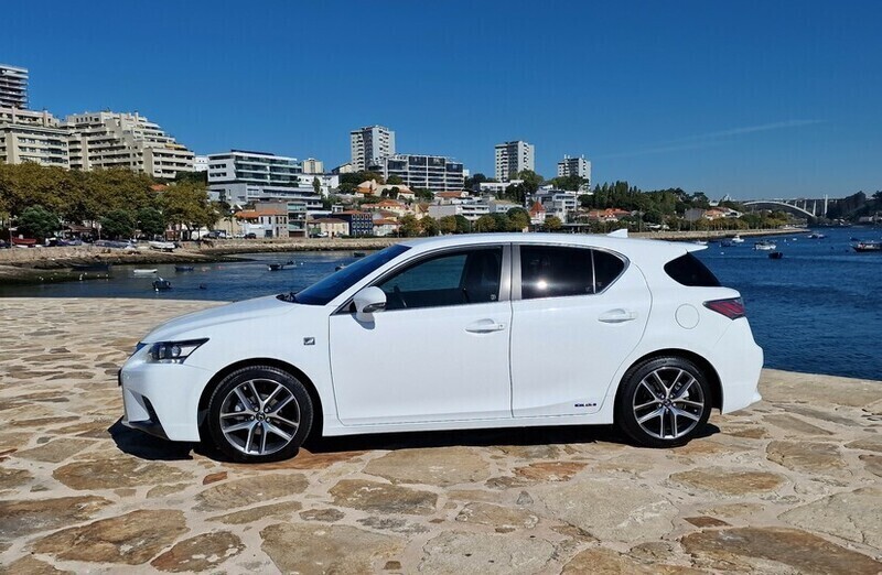 Usados 2014 Lexus CT200h 1.8 El_Hybrid 99 CV (€ 18.900) | 4150 Porto ...