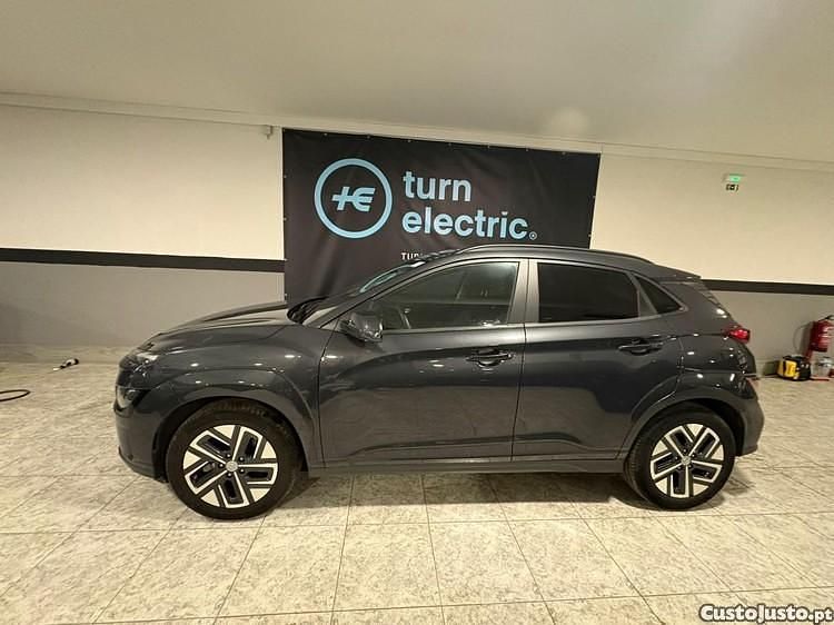 Cinza Usado 2022 Hyundai Kauai Premium SUV | € 18.000 (Bom preço) - Imagem 1/1