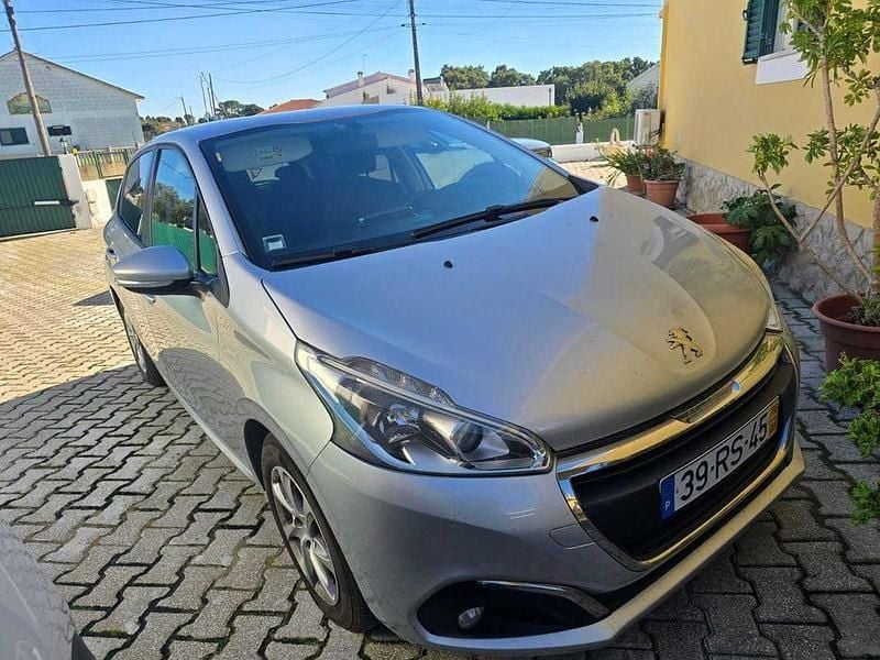 Usado 2016 Peugeot 208 Citadino | € 8.500 (Bom preço) - Imagem 1/4
